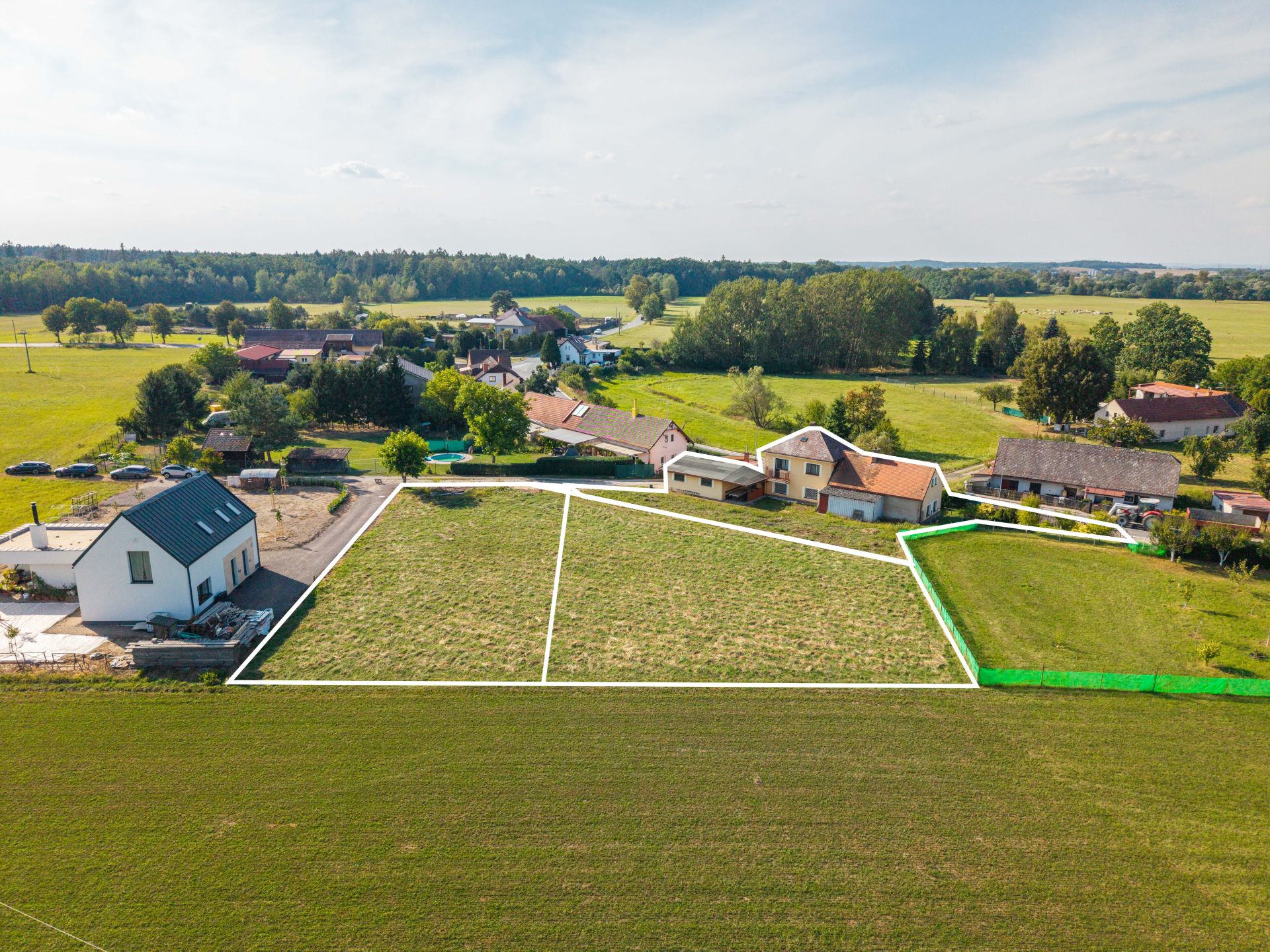 PRODEJ, POZEMKY/BYDLENÍ, 942 M2, KRŇOVICE