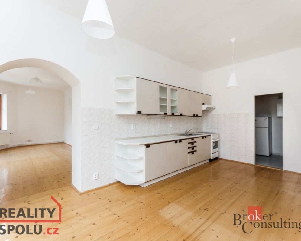 Pronájem bytu 4+kk, 90 m2, Mírové nám., Týniště nad Orlicí