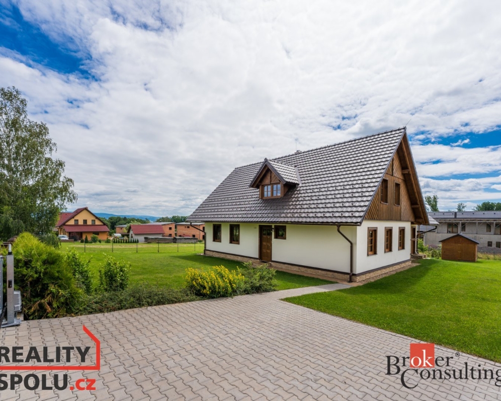 Pronájem domu, 200 m2, Voděrady