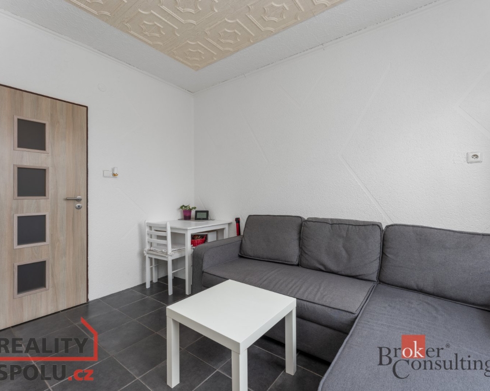 Prodej bytu 2+1, 64 m2, Seč