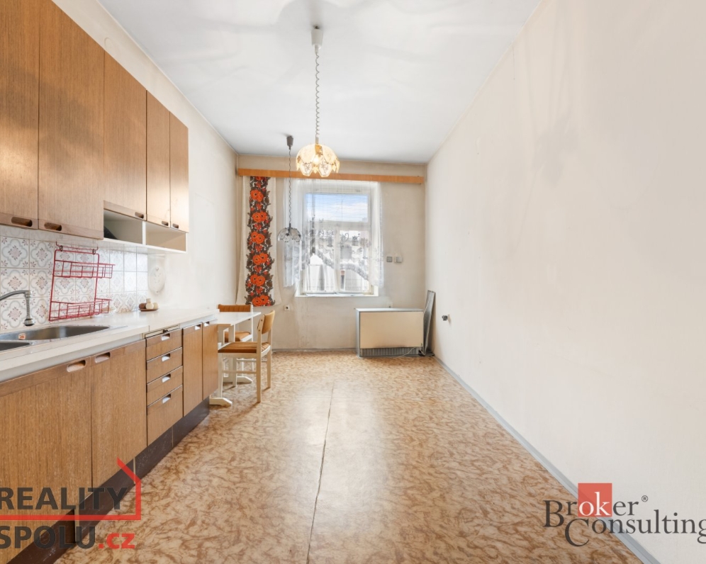 Prodej bytu 2+1, 82.8 m2, Obránců míru, Broumov