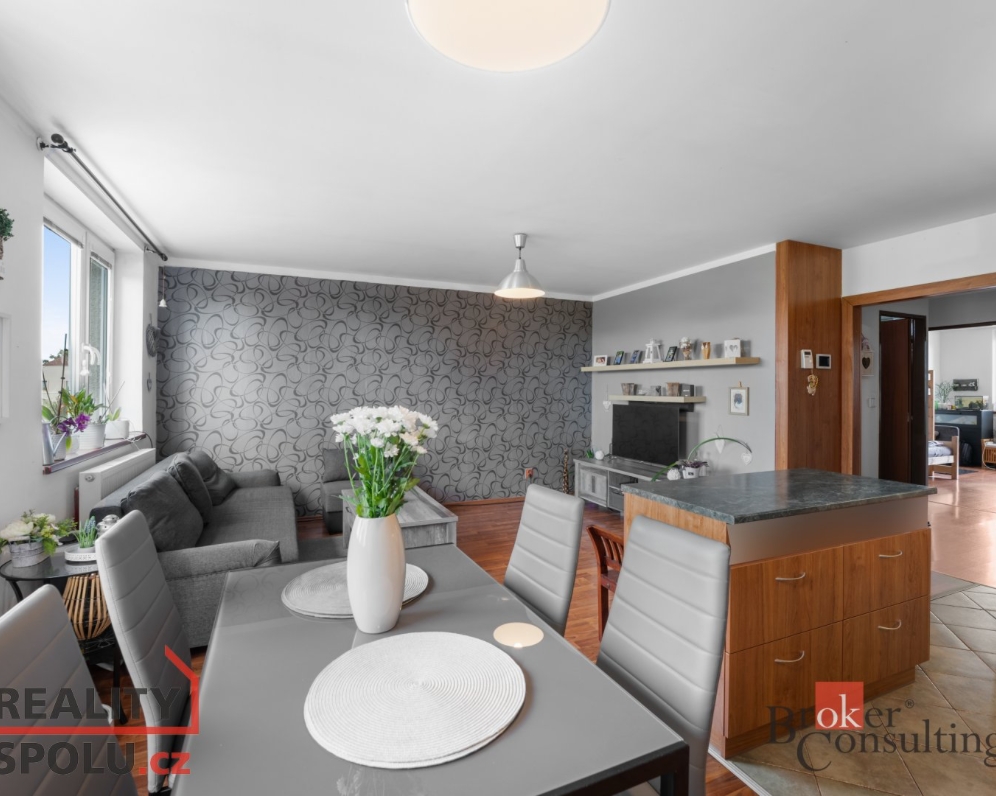 Prodej bytu 3+kk, 87.6 m2,Kněžice