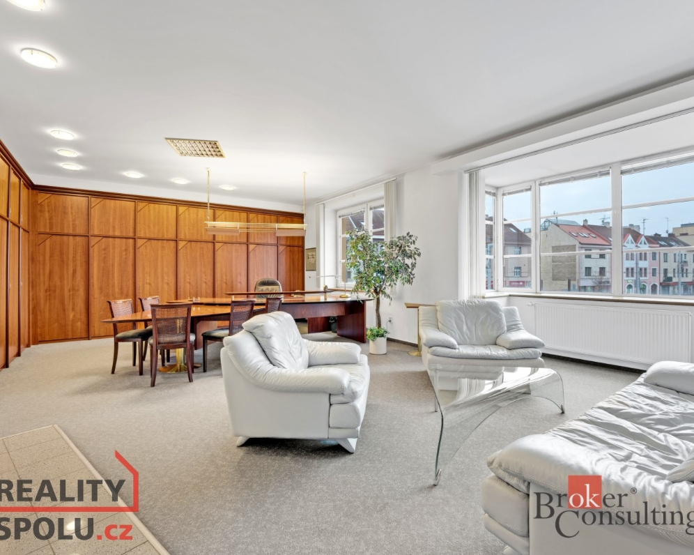 Pronájem komerční/kanceláře, 116 m2, Kollárova, Hradec Králové