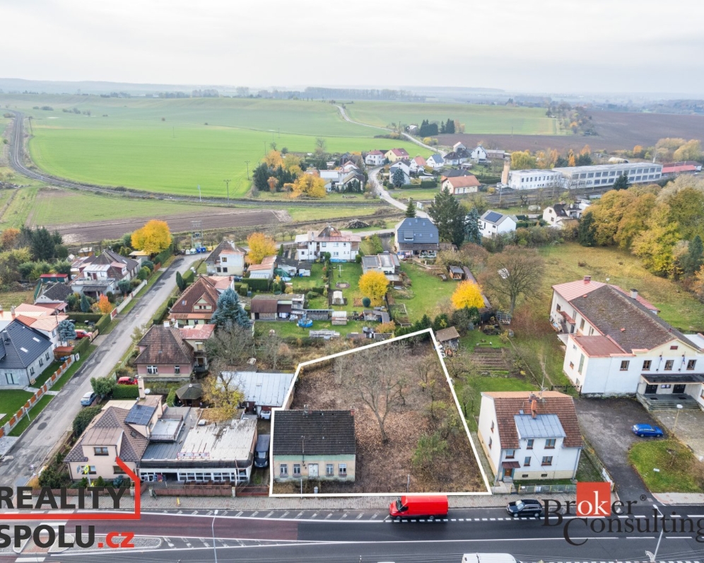 Prodej, pozemky/bydlení, 1100 m2, T. G. Masaryka, 50752 Ostroměř